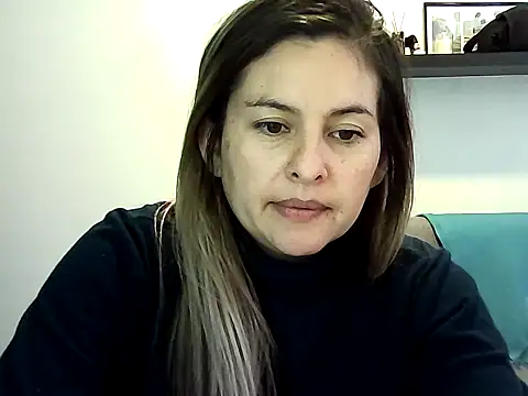 Valery__Rouse_ Chat XXX in diretta