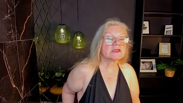 Chatroom XXX en direct de NataliMellow