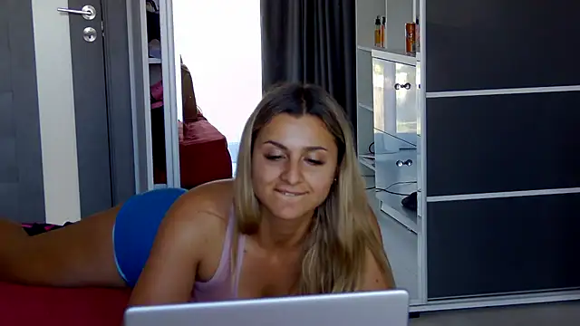 Czat XXX na żywo – NicolePlay