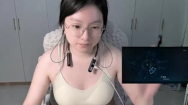 Erya-369 网络视讯表演