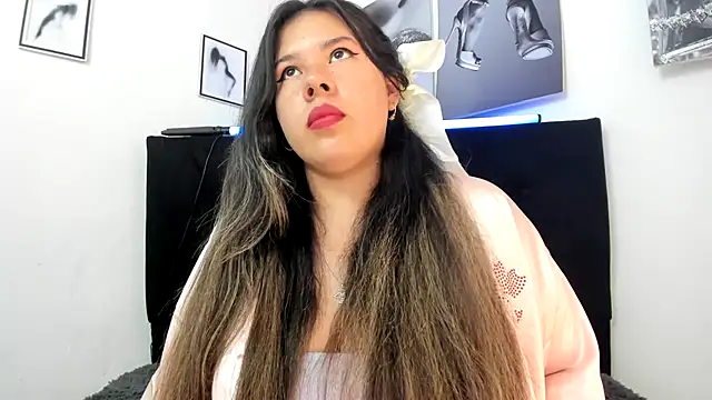 LinaBrowm Chat XXX in diretta