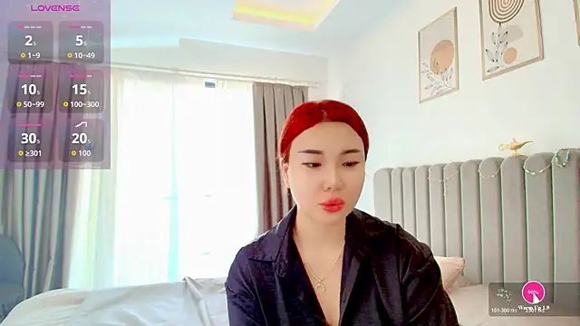 AsianLumi Adlı Modelin Canlı XXX Sohbeti