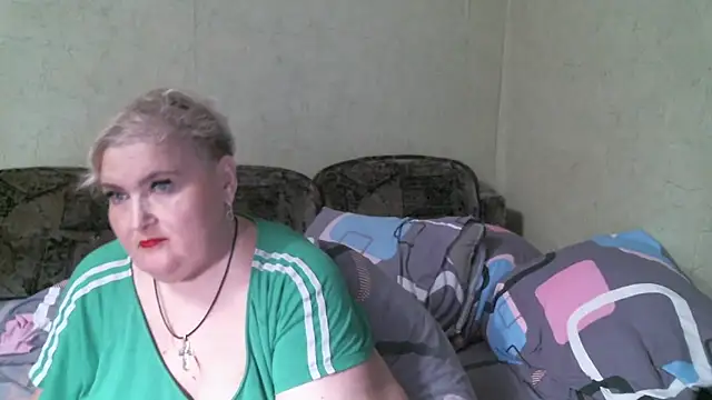 Lana555 Adlı Modelin Canlı XXX Sohbeti