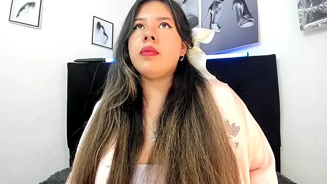 LinaBrowm live XXX chat