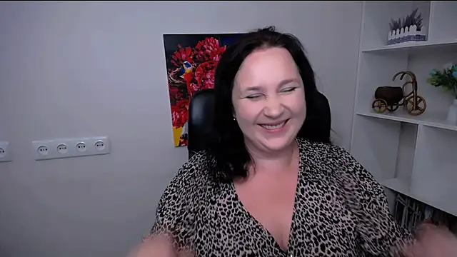 miranda_sun_ Adlı Modelin Canlı XXX Sohbeti