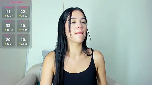 Luna__02 Adlı Modelin Canlı XXX Sohbeti