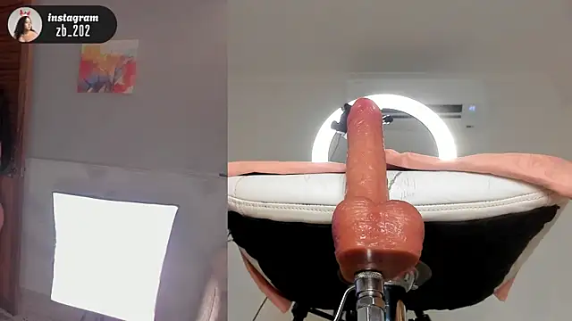 Chatroom XXX en direct de zoe_backer
