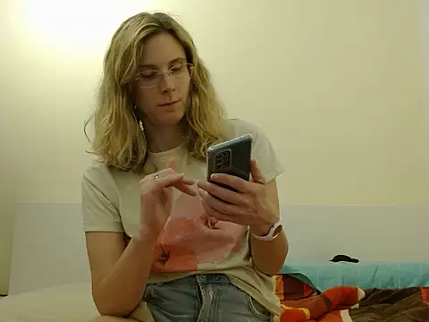 EllyEdelweiss Live XXX-chat