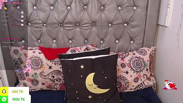 LAILAGUMMY Live XXX Chat