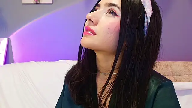 adara_johnson__'s Live XXX Chat
