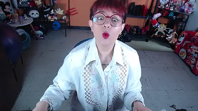 Chat XXX ao vivo de MissMiia2
