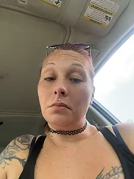 RebelReignn Live XXX chat
