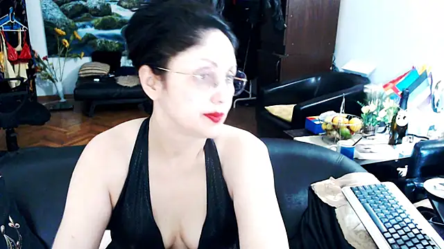 Imperatriza Chat XXX live