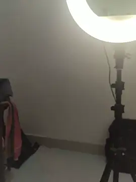 hotcoolcool Show in webcam