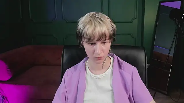 Chat XXX en directo de Senpai_Sins