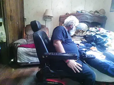hearseguy77 Live XXX Chat
