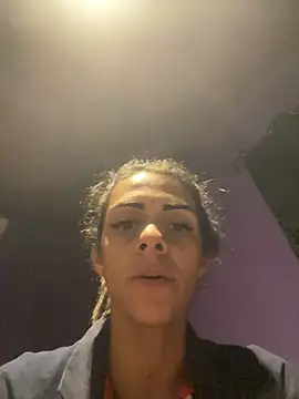 sabrinaneves Chat XXX in diretta