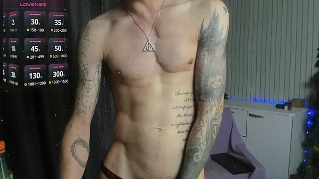 James2Inked 现场XXX聊天
