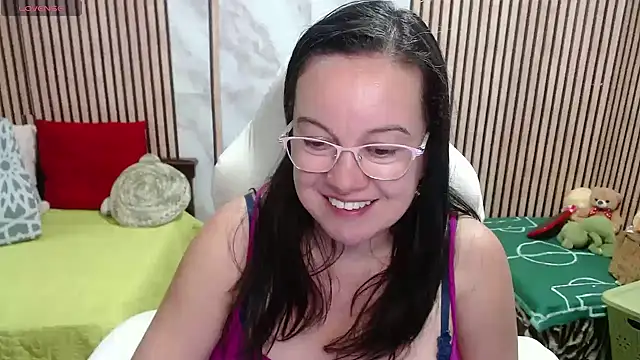 Sonialorens_'s Live XXX Chat