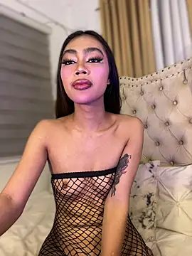 Innocent_yanixx69's Live XXX Chat
