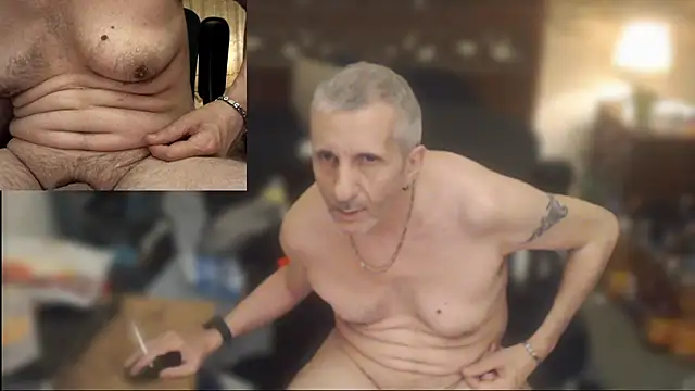 maxdaddy690 网络视讯表演