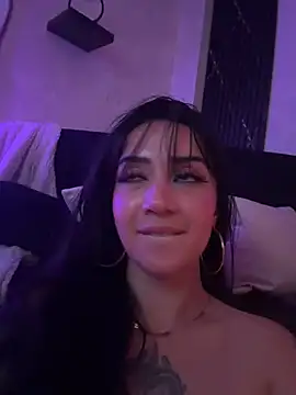 EmmyEvans1 라이브 XXX 채팅