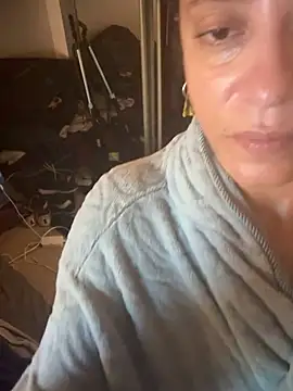 HotCoCo600's Webcam Show
