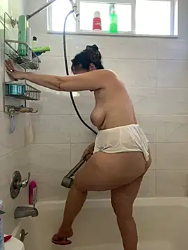 TheDime Adlı Modelin Canlı XXX Sohbeti