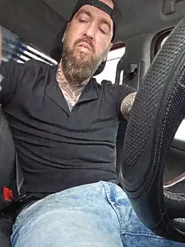Beardedtattoodn Live XXX chat