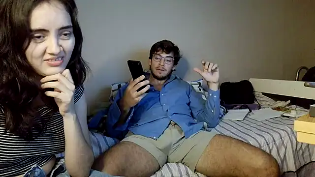 Chat +18 de AishaGeisha ao vivo