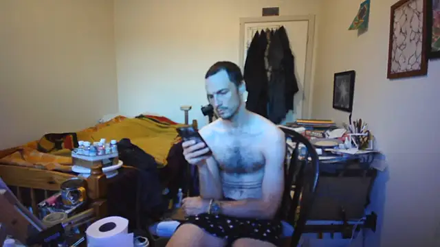 Chatroom XXX en direct de JohnnyMoves