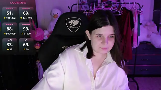AmyVibess' Live XXX Chat