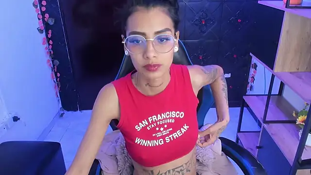 KarlaSlutSkinny__: онлайн-секс-чат