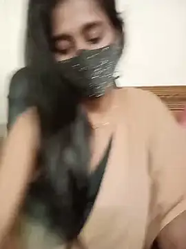 Softheart-97 Adlı Modelin Canlı XXX Sohbeti