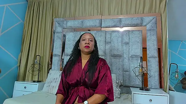 Chat +18 de sharon_noa ao vivo