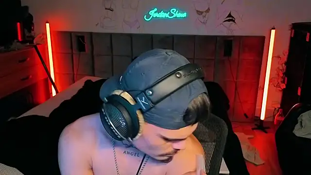 Živý XXX chat JordanShow