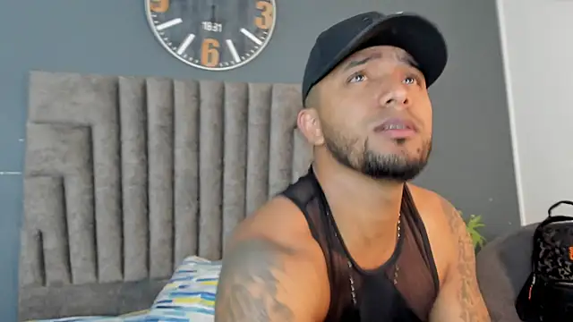 Chat XXX en directo de Robin_Rief