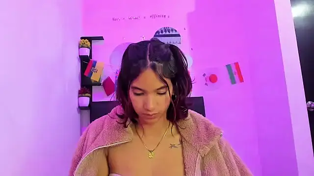 Chat XXX en directo de sapphire_brown20