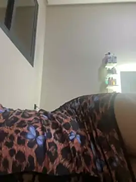 Houriya_123 – webcam-show