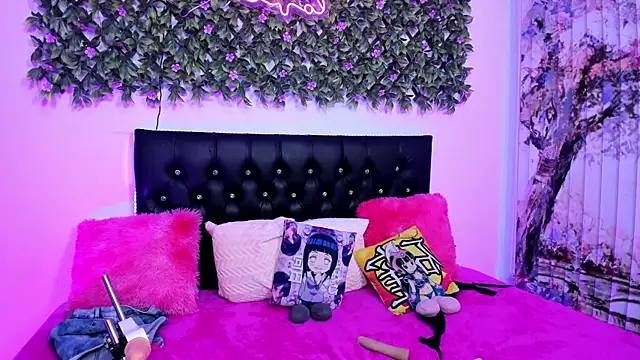 Kyra_Noir's Live XXX Chat