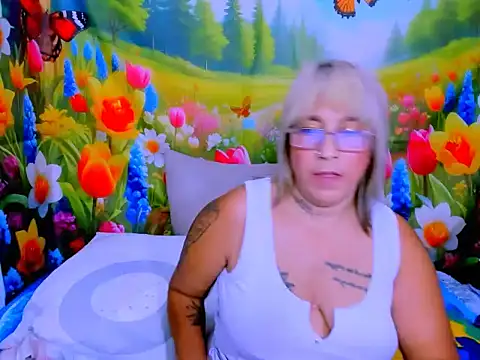 indianroxy লাইভ XXX চ্যাট