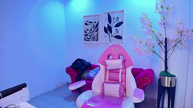 Miia__owens live XXX chat
