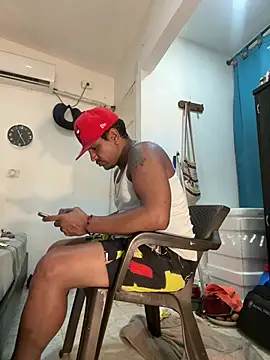 bigdick211292 লাইভ XXX চ্যাট
