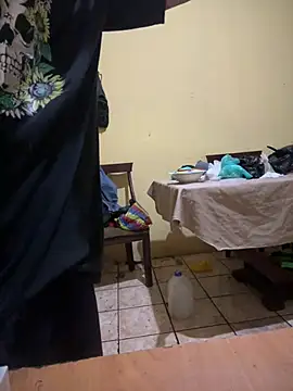 moisesc58 élő XXX-chatje