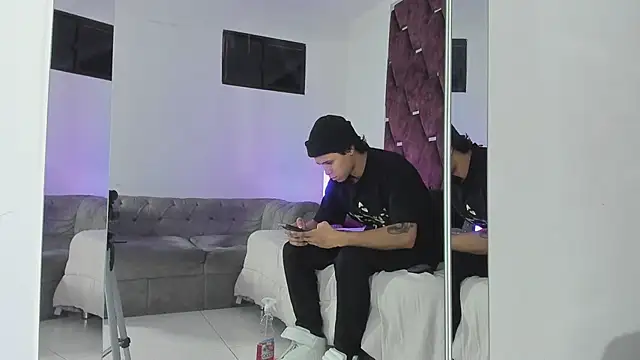 TonyBenedetti Chat XXX live