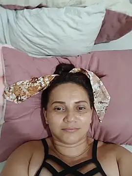 Chat +18 de Amanda39 ao vivo