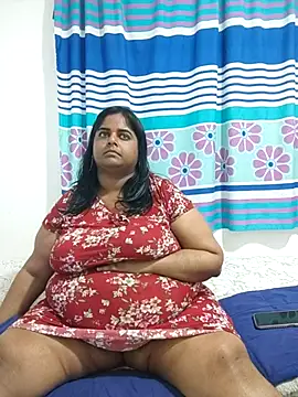 SusanaEshwar's Live XXX Chat