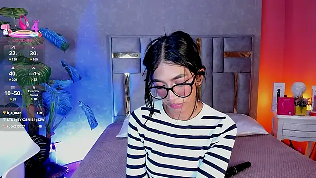 Tyla_Ks élő XXX-chatje