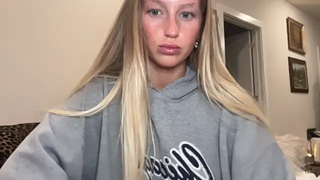 caseyyyheren Live XXX chat