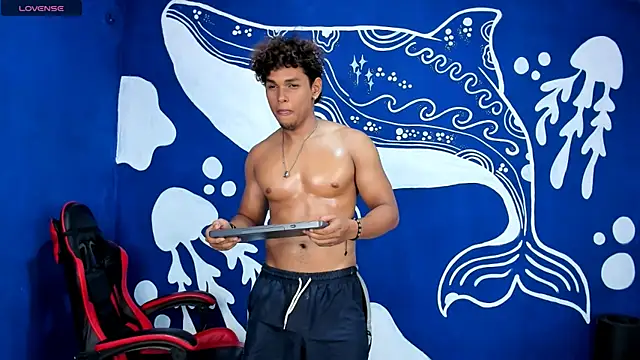 LiamVibes212 Webcam-Show